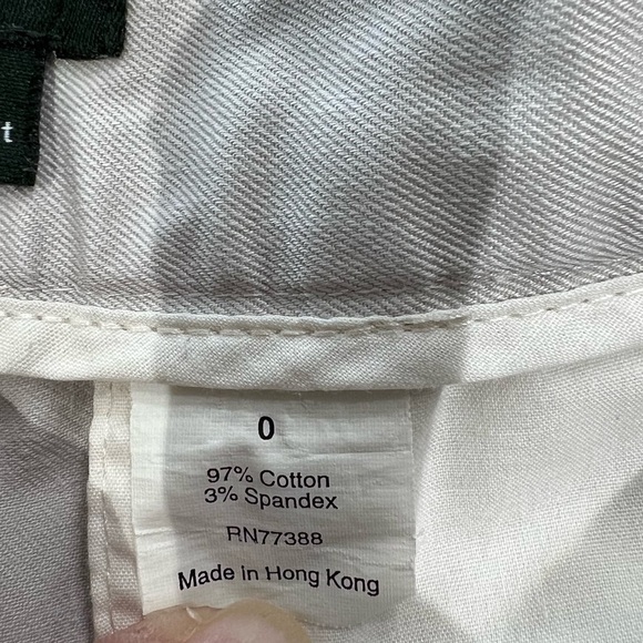 J. Crew Favorite Fit Stretch Khaki Capri Size 0 - Picture 5 of 10